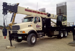 Thumbnail image of 33 ton crane